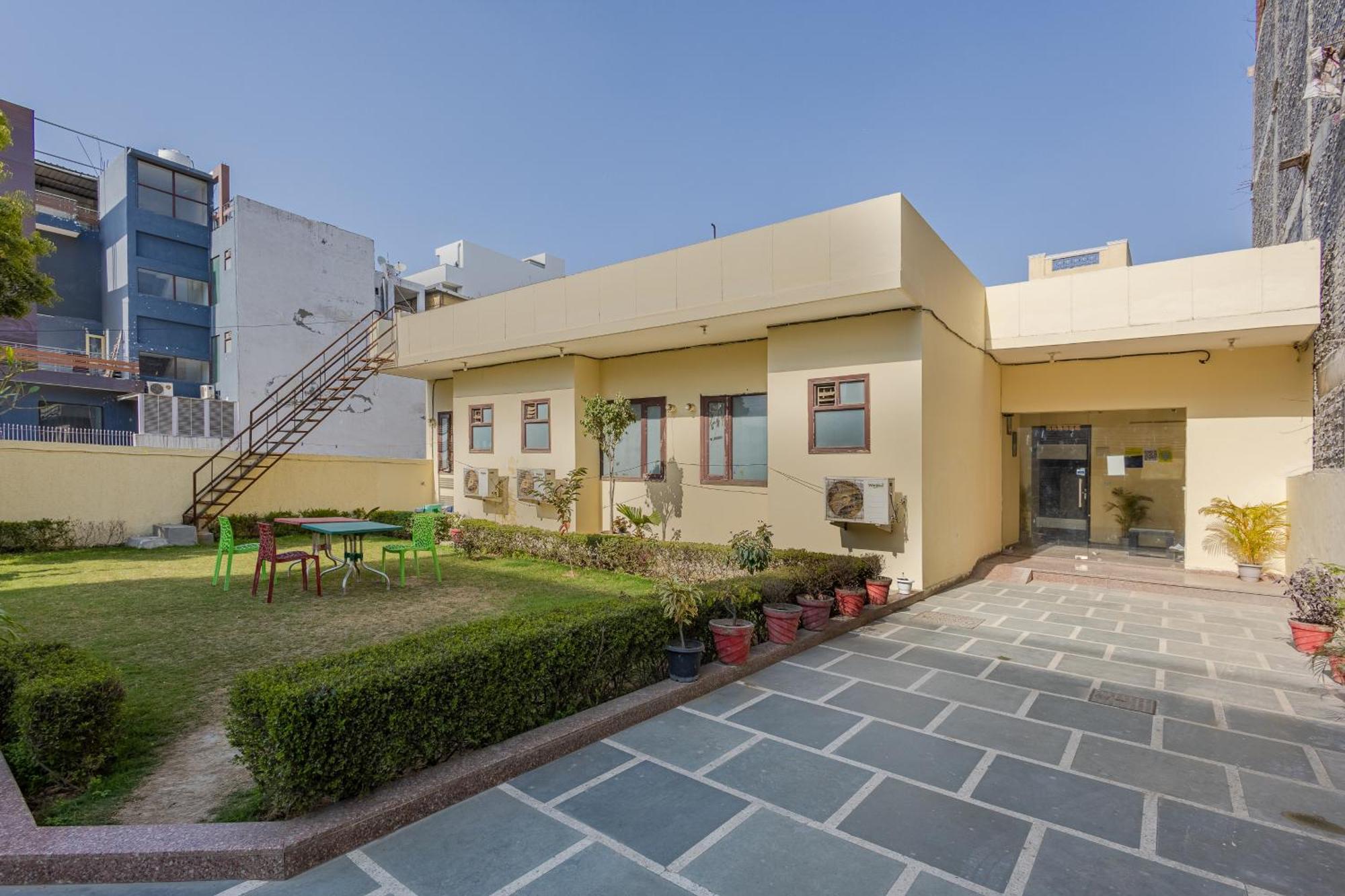 Lime Tree Studio Near Fortis Gurgaon Exterior foto